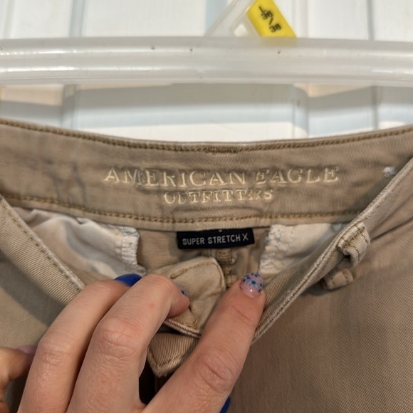 American Eagle Khaki Skinny Size 14 short - Picture 3 of 5